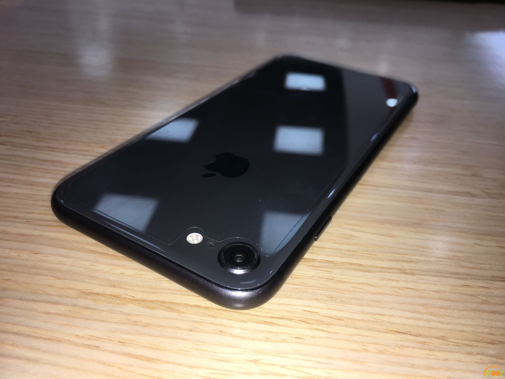手机通讯iphone864g国行在保深空灰