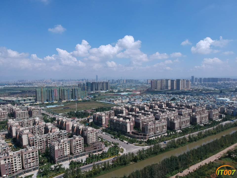 230841xzg75fcccn47cw49.jpg