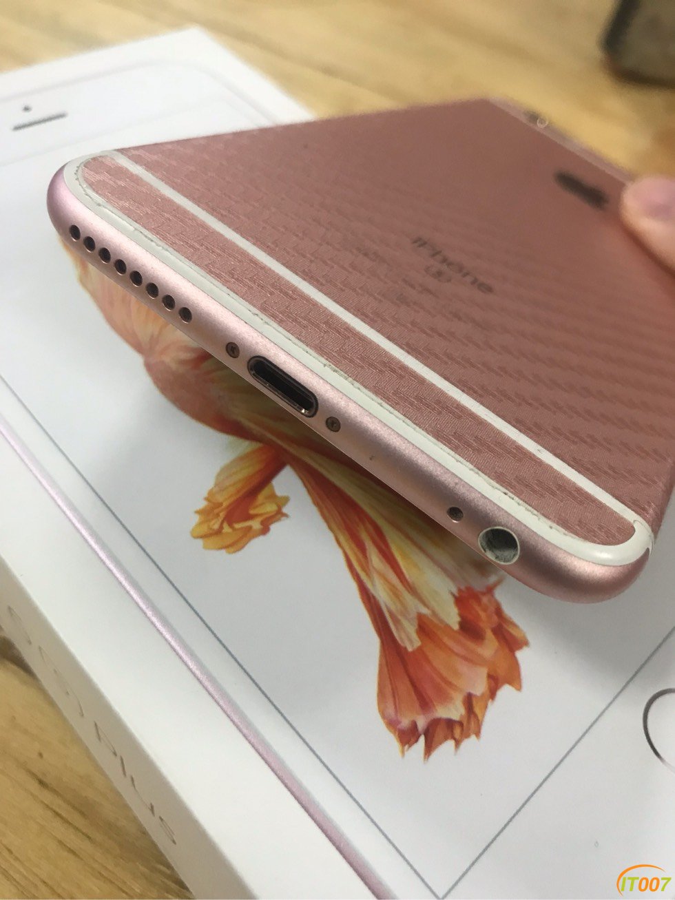 141337tallfxxw75lhjjzj.jpg
