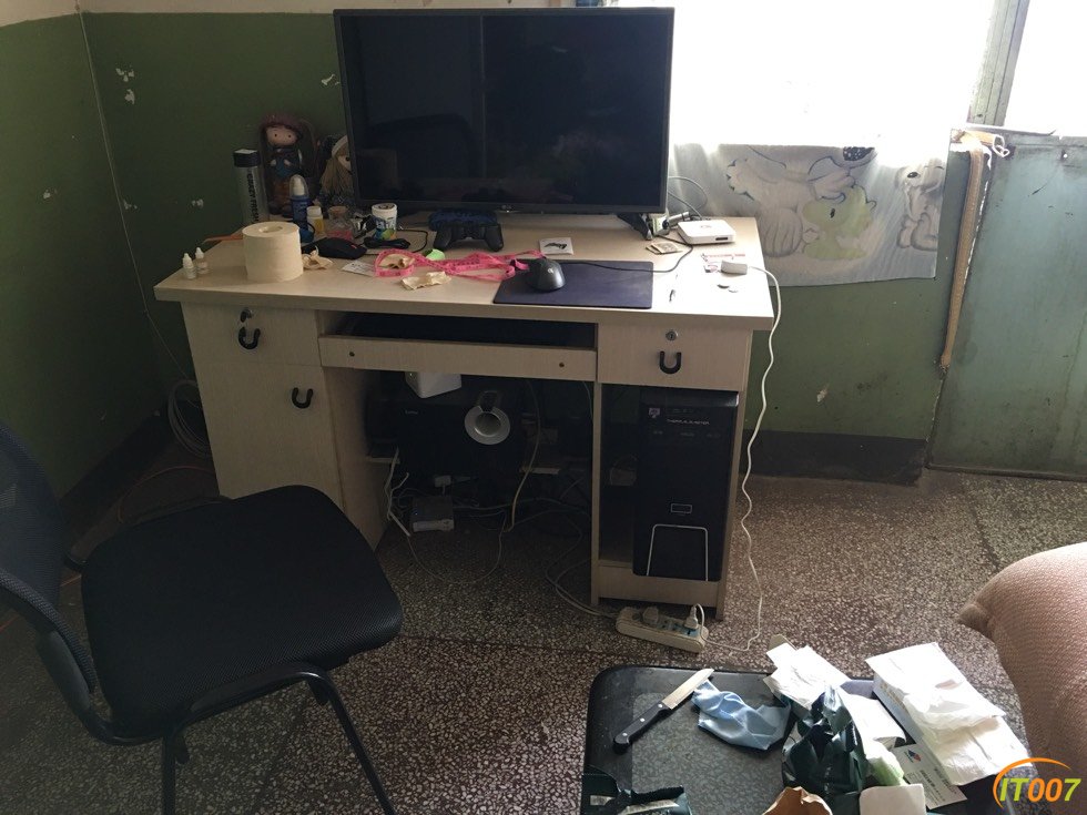 222941s0x3vtn0qbdzvz36.jpg