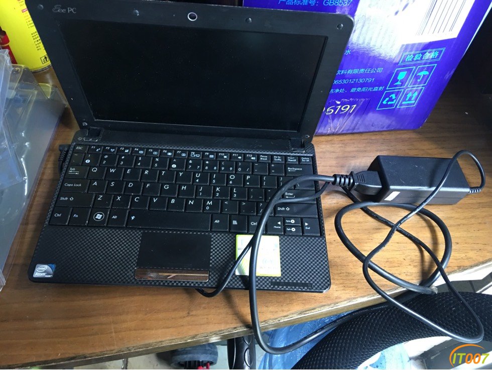 143152qltrir7lr1775779.jpg