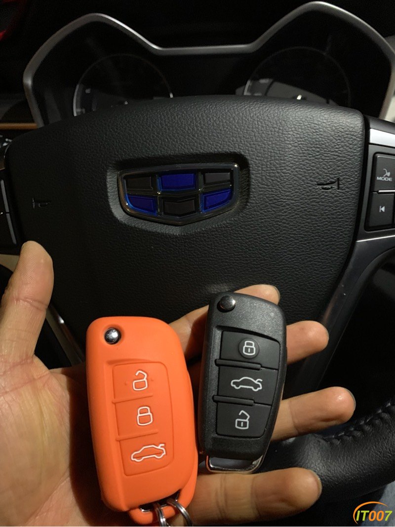 专业配汽车钥匙车库遥控器门禁卡蓝牙卡