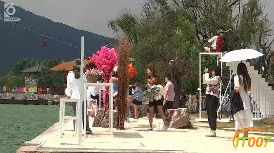 一张网红照险些要了性命，一个摔落西山山崖，一个失足跌进滇池-8.jpg