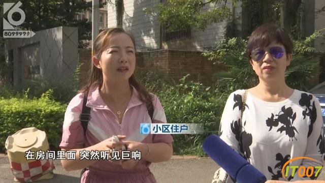 昆明一小区天降50米雨水管，楼下轿车驾驶室被“扎穿”-22.jpg