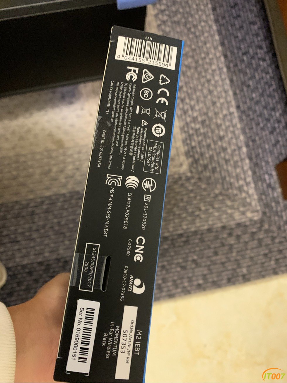 131255zm22ff55xxyx2fom.jpg