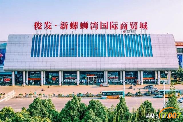 昆明地铁4号线首列车正式下线明年开通运营，沿线发展不可估量-7.jpg