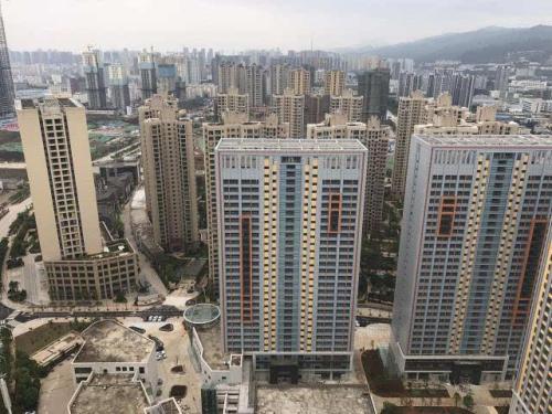 昆明西市区，房价已经突破1万5，告别了价格洼池-2.jpg