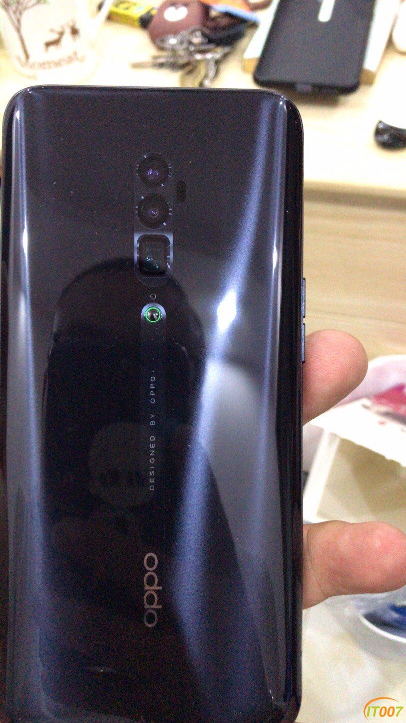 095817e7mbxb8q5xvk1ggv.jpg