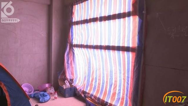 非住不可，已经没有地方住了！烂尾楼的“硬核”住户们无视搬离告知书，这其中带着多少无奈和心酸-23.jpg