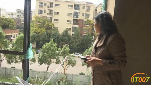 非住不可，已经没有地方住了！烂尾楼的“硬核”住户们无视搬离告知书，这其中带着多少无奈和心酸-30.jpg
