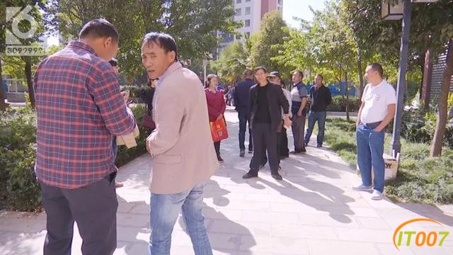 自家小区要被没收了！昆明两个小区业主集体懵了-33.jpg