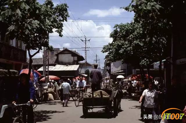 外国人拍摄80年代的昆明，再回首已是满满的回忆-9.jpg