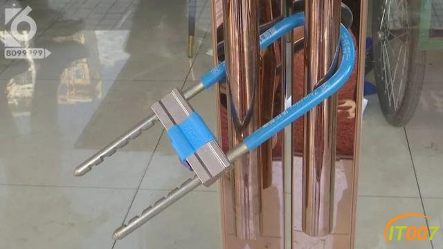 真的报警了！美发店充值3000元还没消费店倒闭了，把人“诓”到隔壁让再充3000-5.jpg