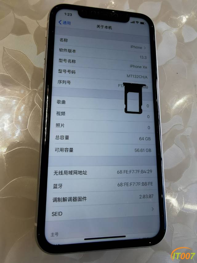 175030jfmumm3ansl8pjzs.jpg