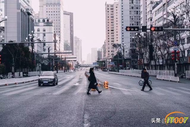 昆明年年都要经历“空城期”，但是今年再没人说“清净点才好”了-5.jpg