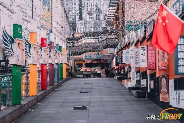 昆明年年都要经历“空城期”，但是今年再没人说“清净点才好”了-10.jpg