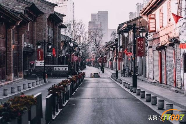 昆明年年都要经历“空城期”，但是今年再没人说“清净点才好”了-8.jpg
