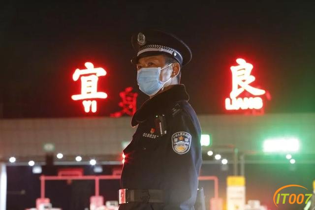 老骥伏枥 志在千里——那些坚守在抗疫一线的老民警们-13.jpg