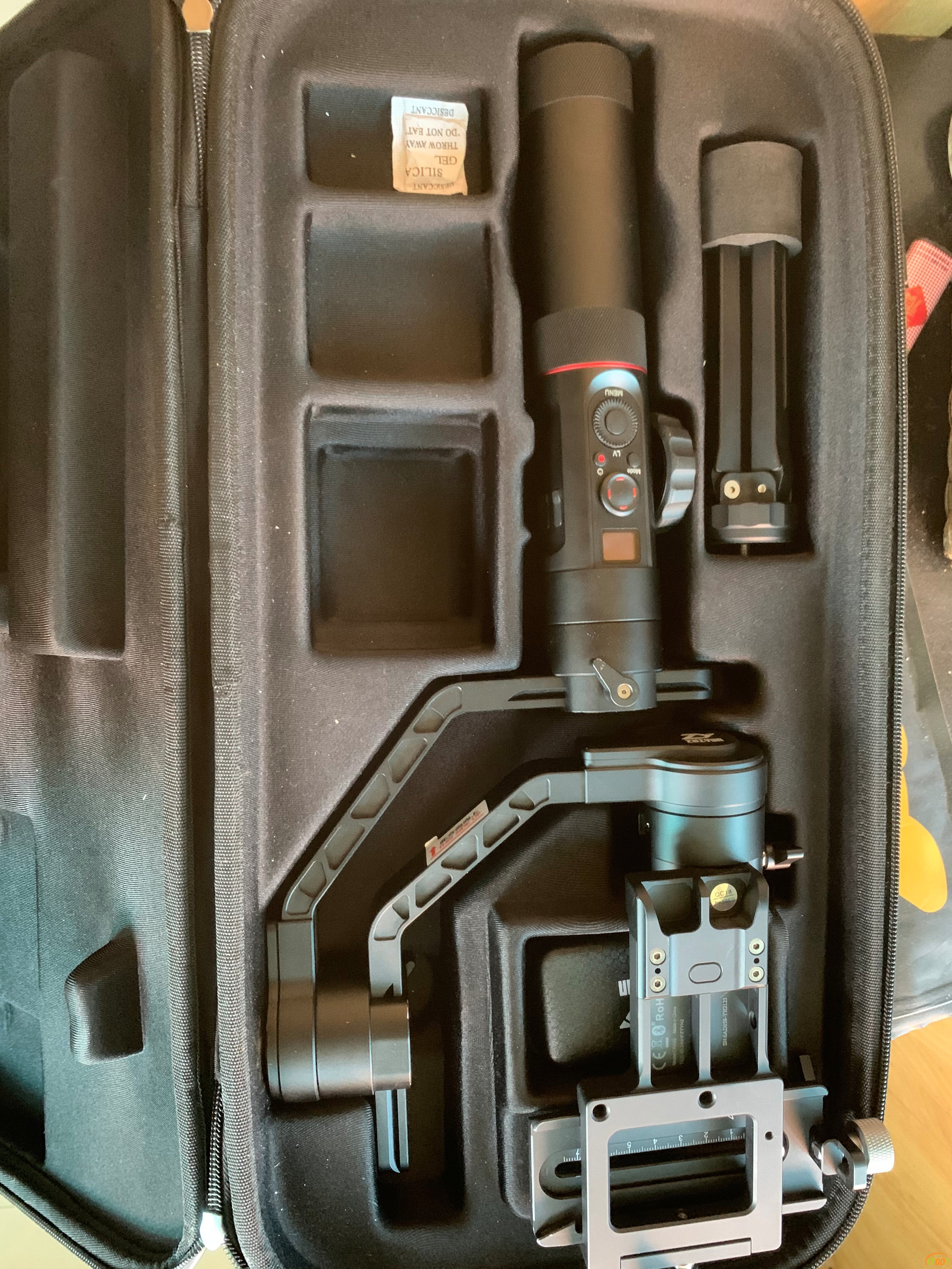 出一个智云云鹤2稳定器