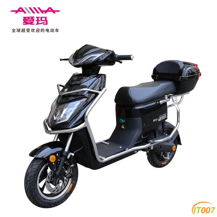 232610kzm3nxz5z9orxr98.jpg