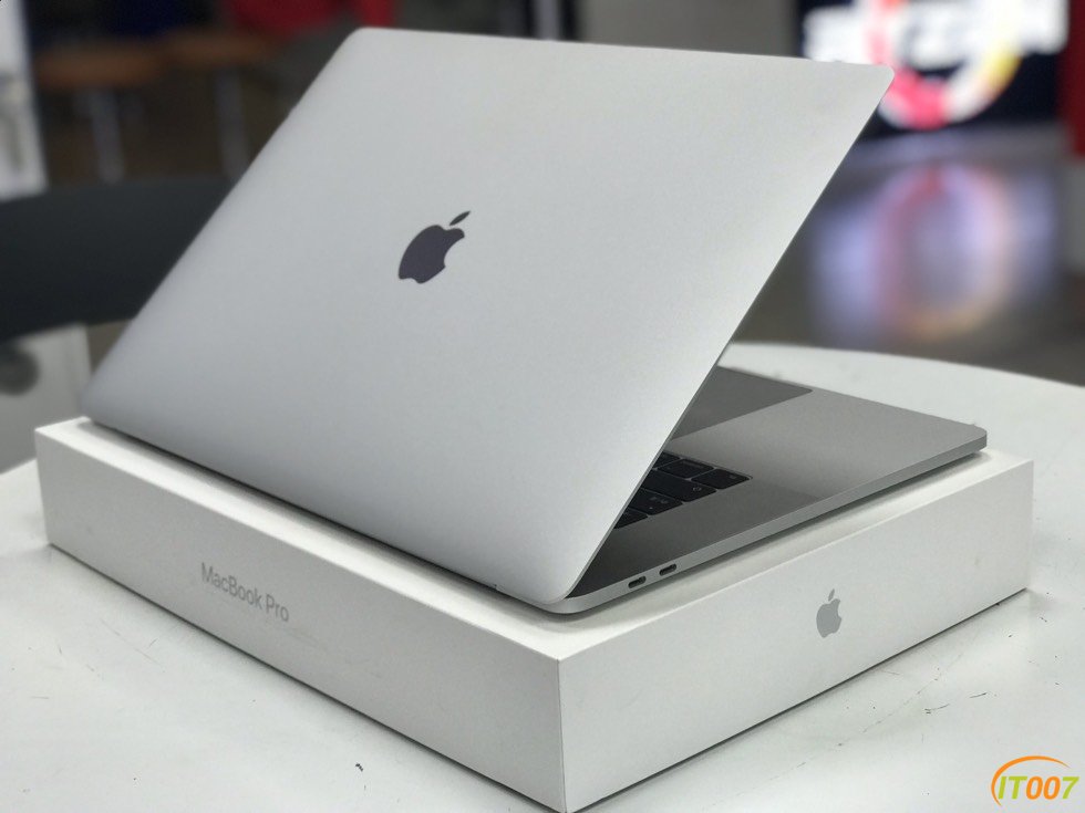 苹果2017款macbookpro15寸16g500g