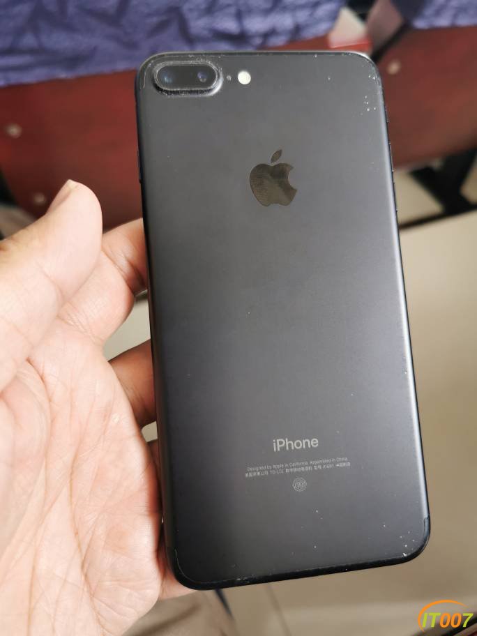 iphone7plus128g前置摄像头