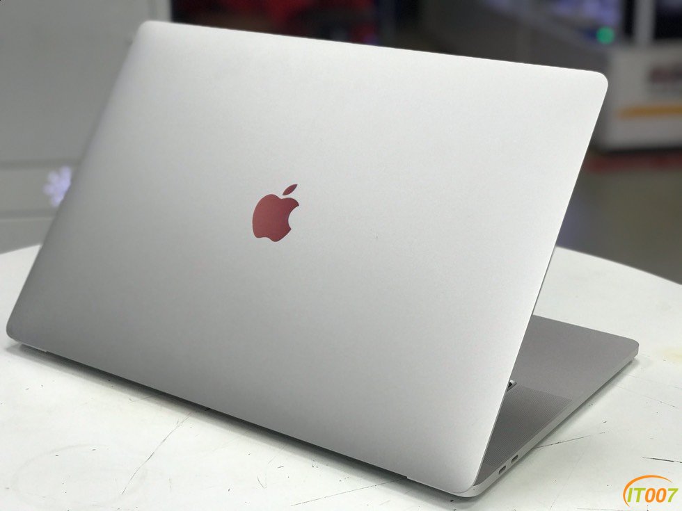 苹果笔记本macbookpro15寸2019款