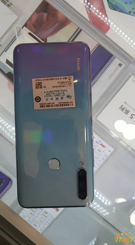 142752hc1hiin2n6jsantc.jpg