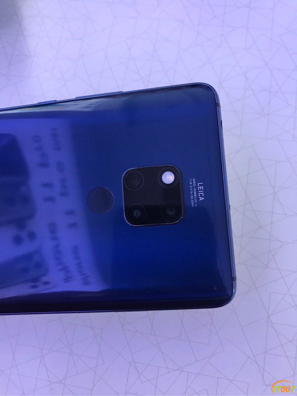 华为mate20x/6 128g全网通版蓝色国行99新!