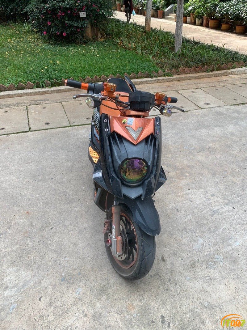 汽车交通1699出72v21a电动车巨龙ttx