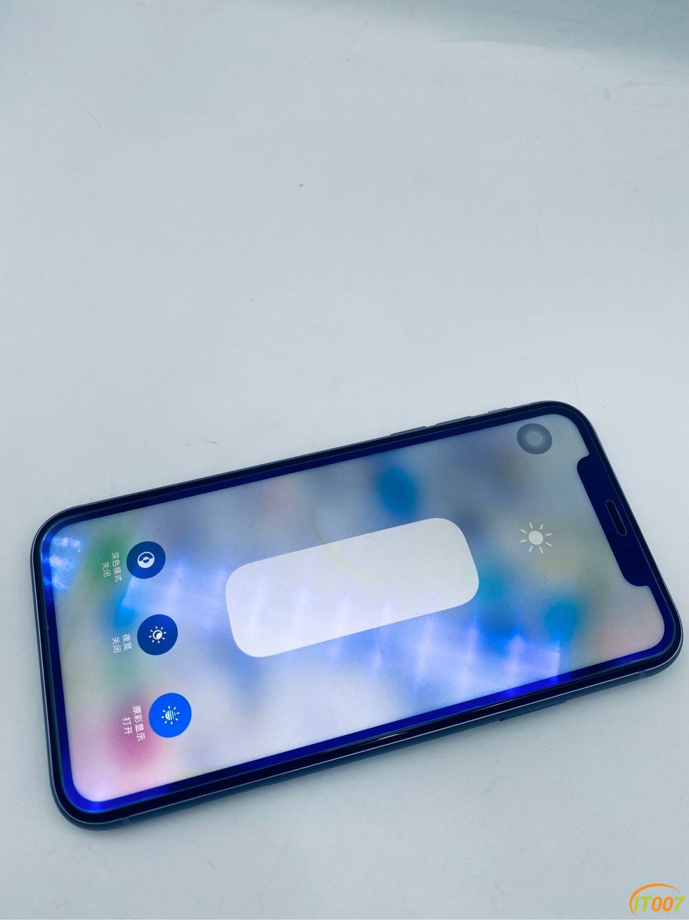 手机通讯出苹果iphone11一台