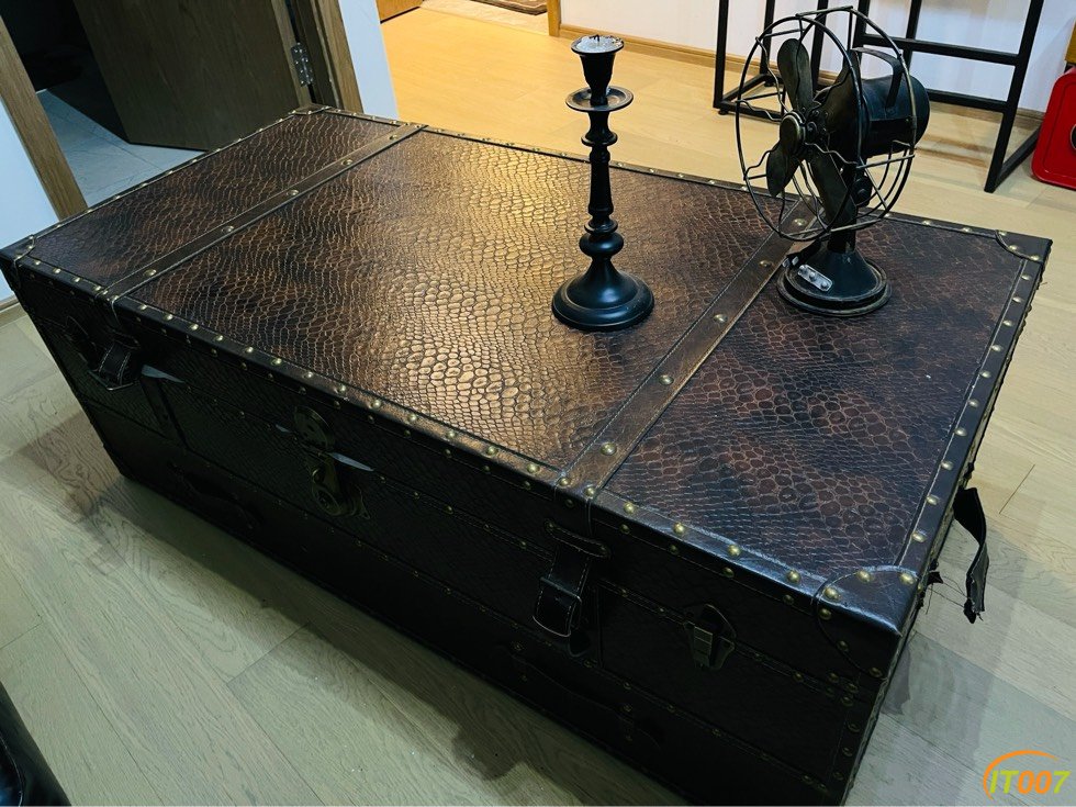 212850trhhjlv3x9u9bbj2.jpg