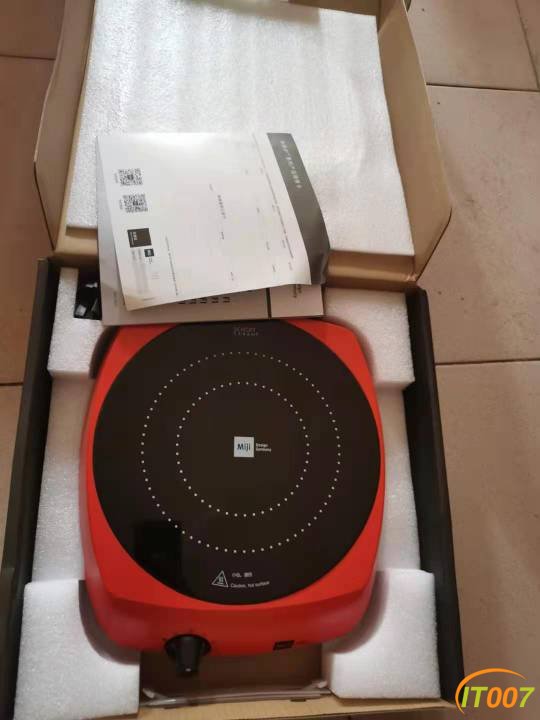 143718xo1za9cj9avlhhub.jpg