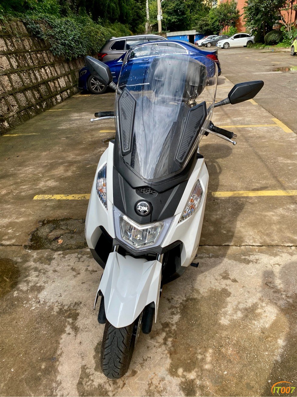 汽车交通三阳joymaxz300已出已出已出封封封