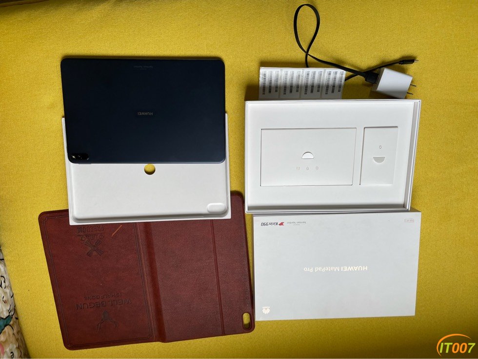 已卖封贴卖一台华为matepadpro插卡版