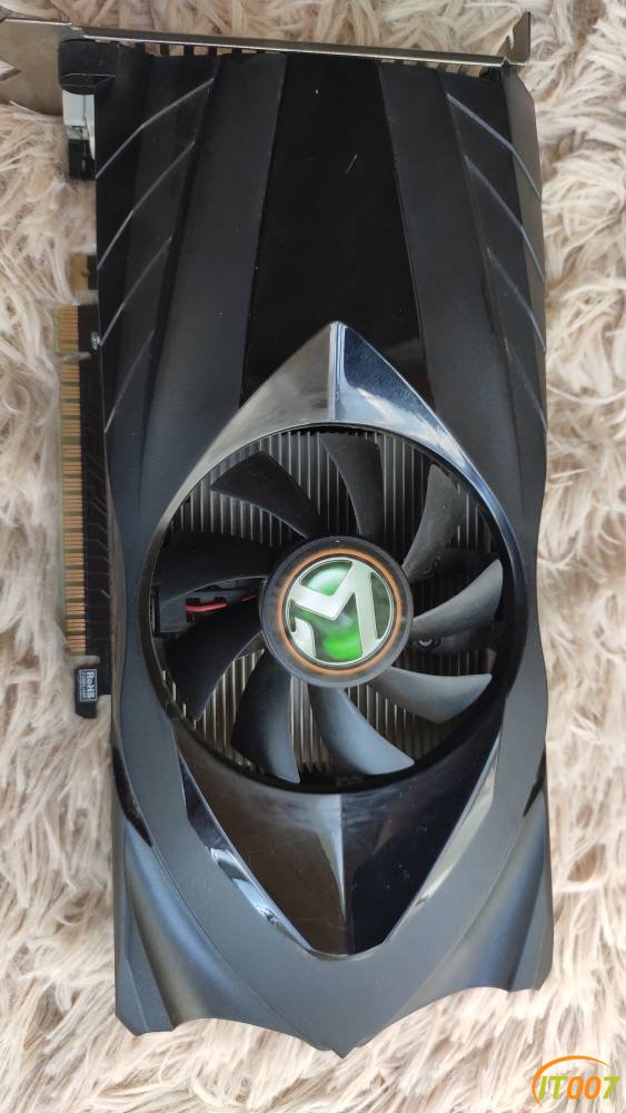 出铭瑄gtx7502g显卡