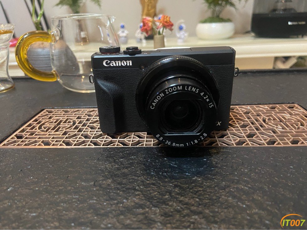 数码产品小周先生处理佳能g7x3数码相机一台