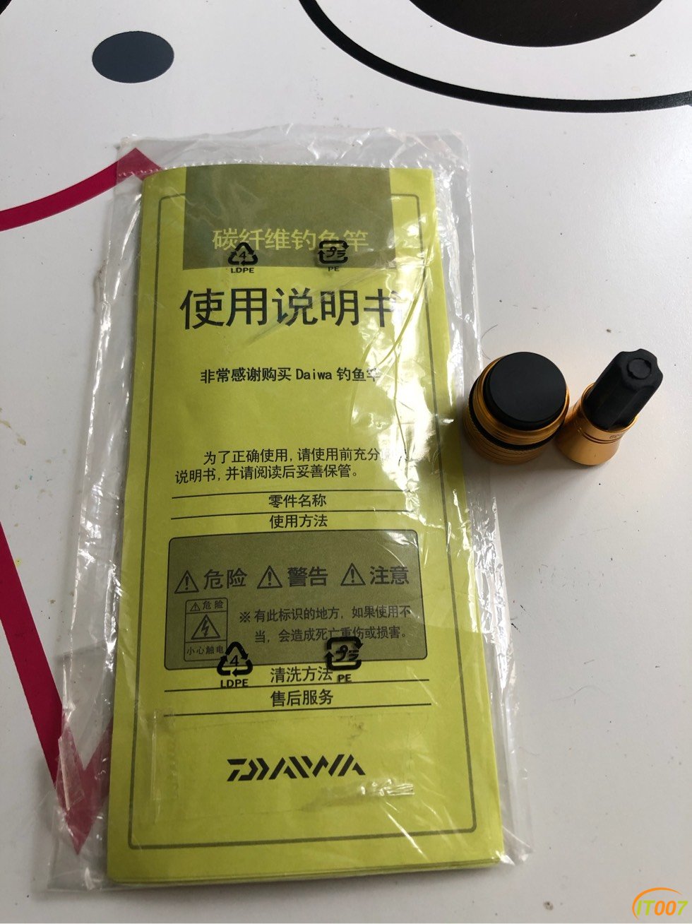 155344oqmzfvrdpmxq4dr4.jpg