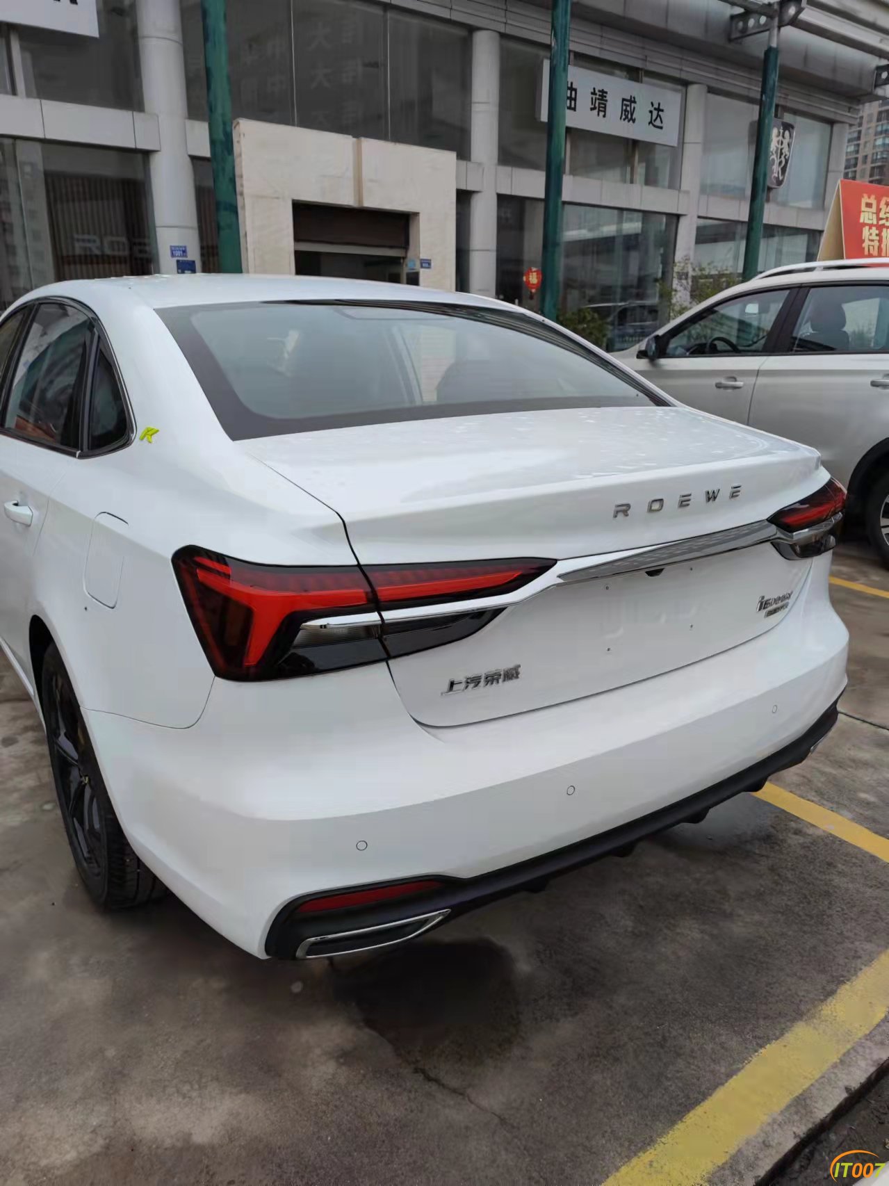 微信图片_2021110817314310.jpg