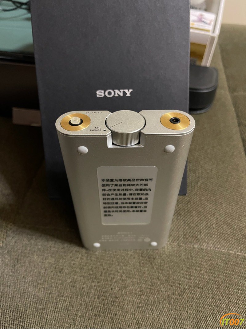 155109j645bvtktc4ma4n9.jpg