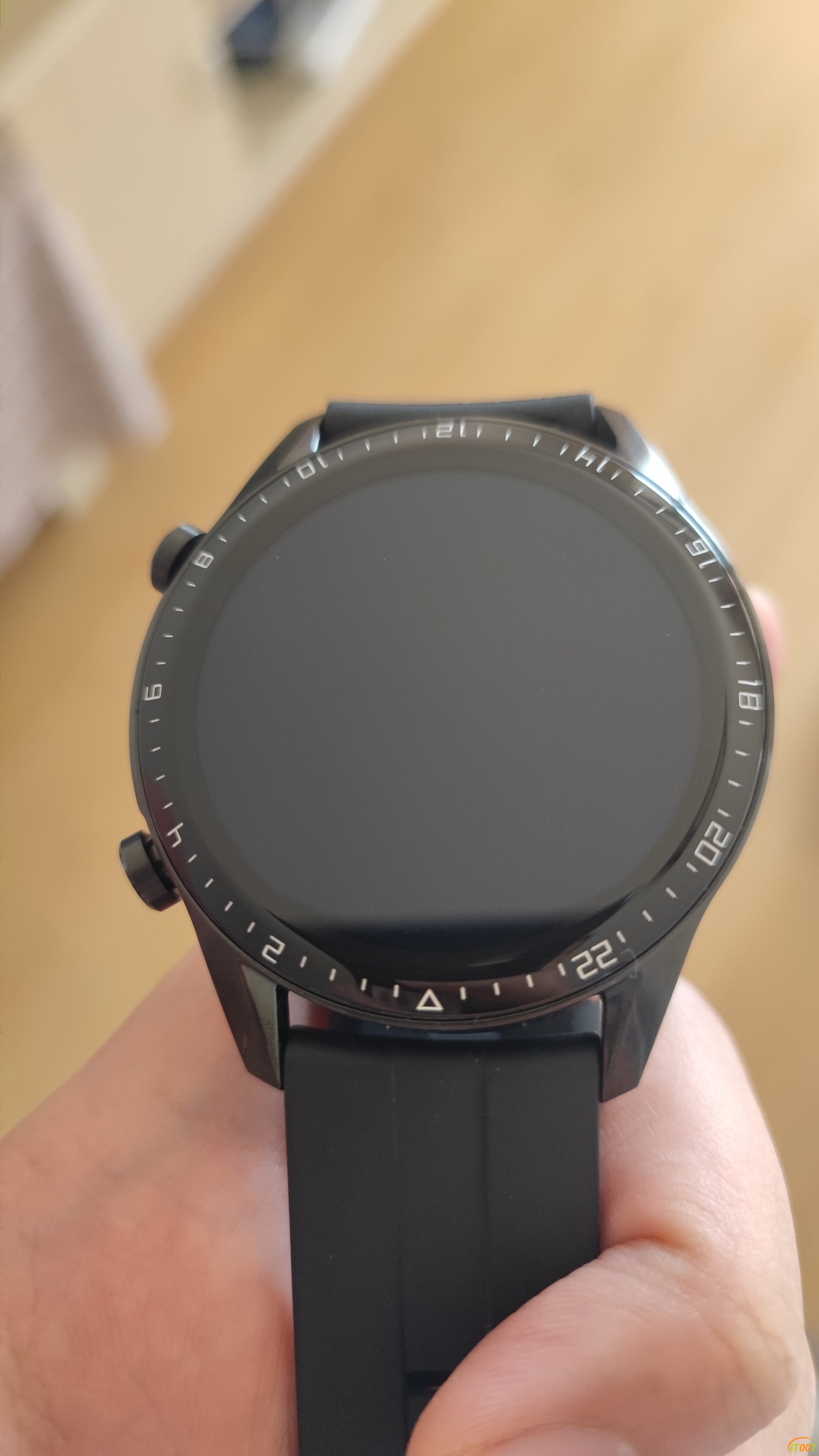 已出封贴华为手表gt2全套都在九机电子发票