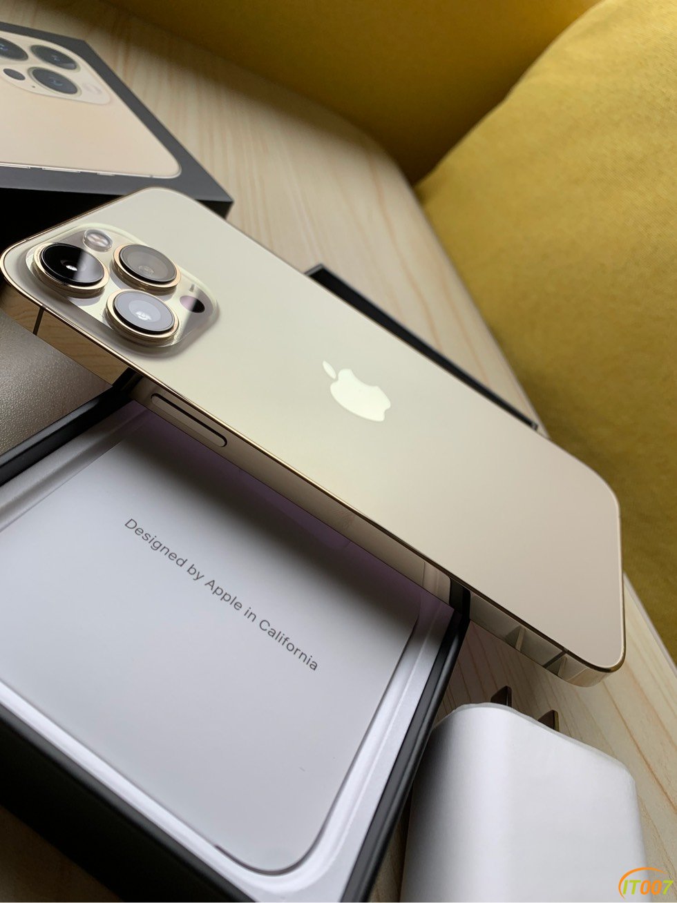 已卖封贴卖一台iphone13promax256g