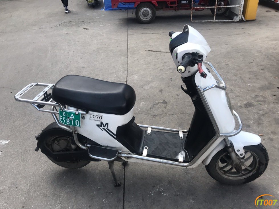200235ra9xluz253i9nl32.jpg
