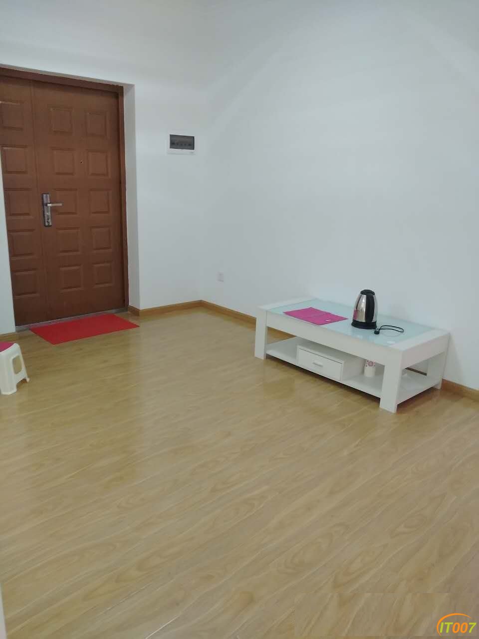 Y02.jpg