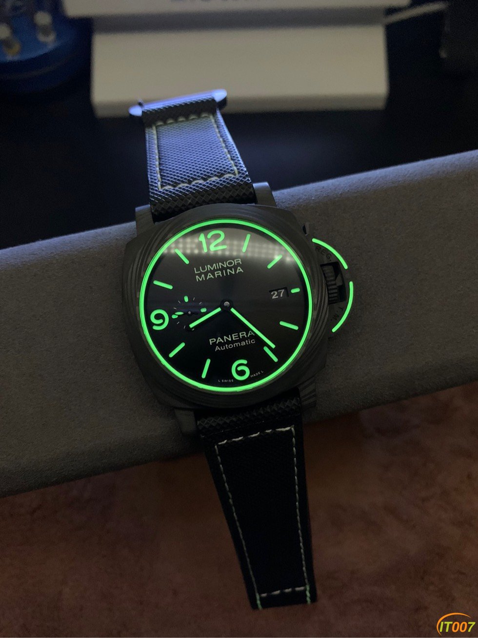 143747jka0fk2b4iuiafl8.jpg
