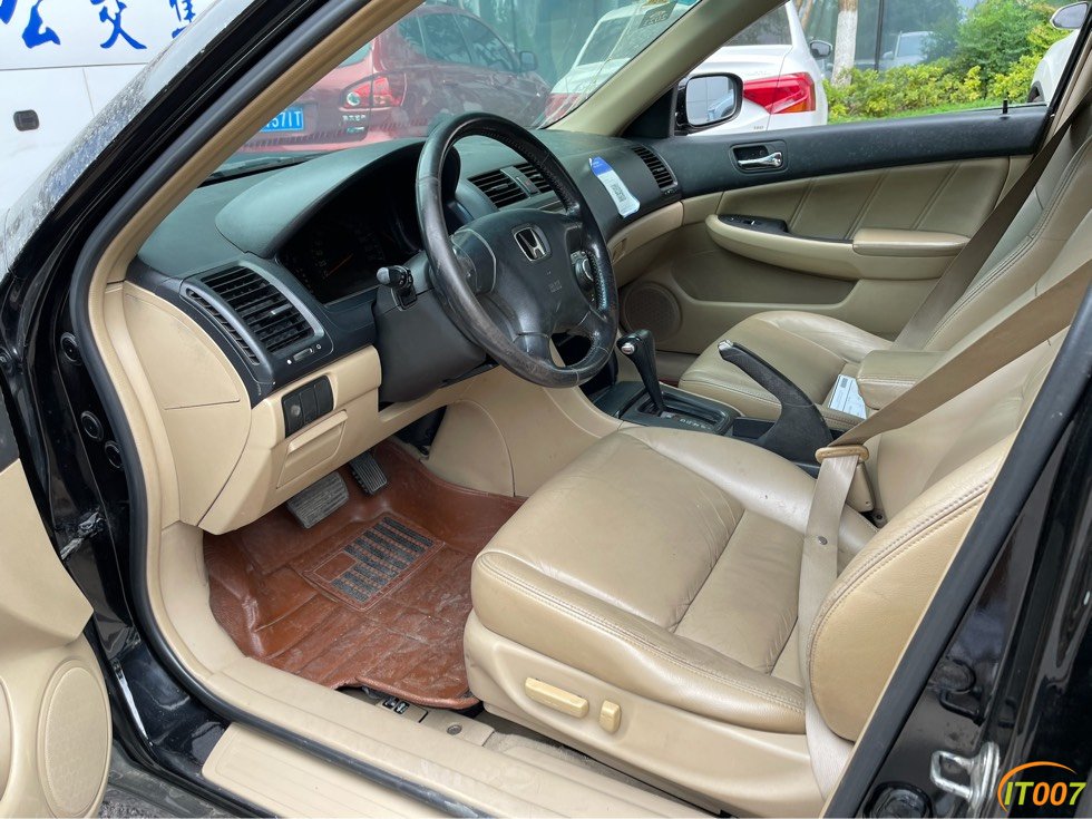125330o5yxuv5xeejj5pfz.jpg