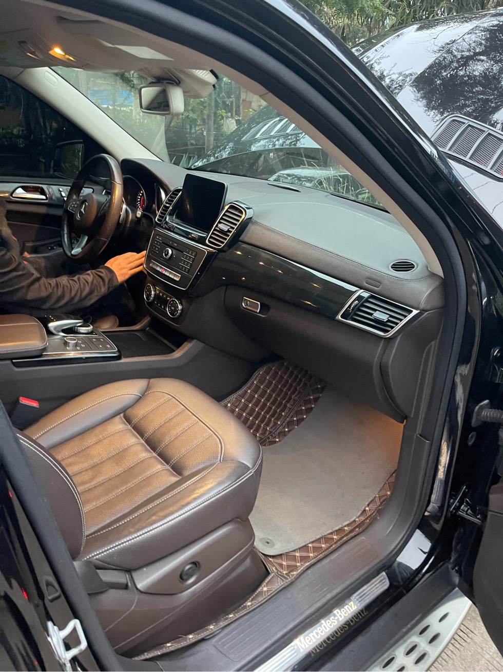 204737q78g6gcglk7pg6fy.jpg
