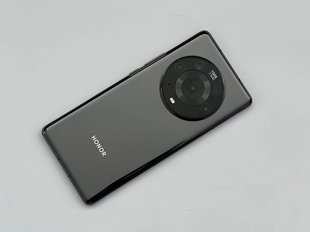 154351e3lttro9tb8oxxwx.JPG