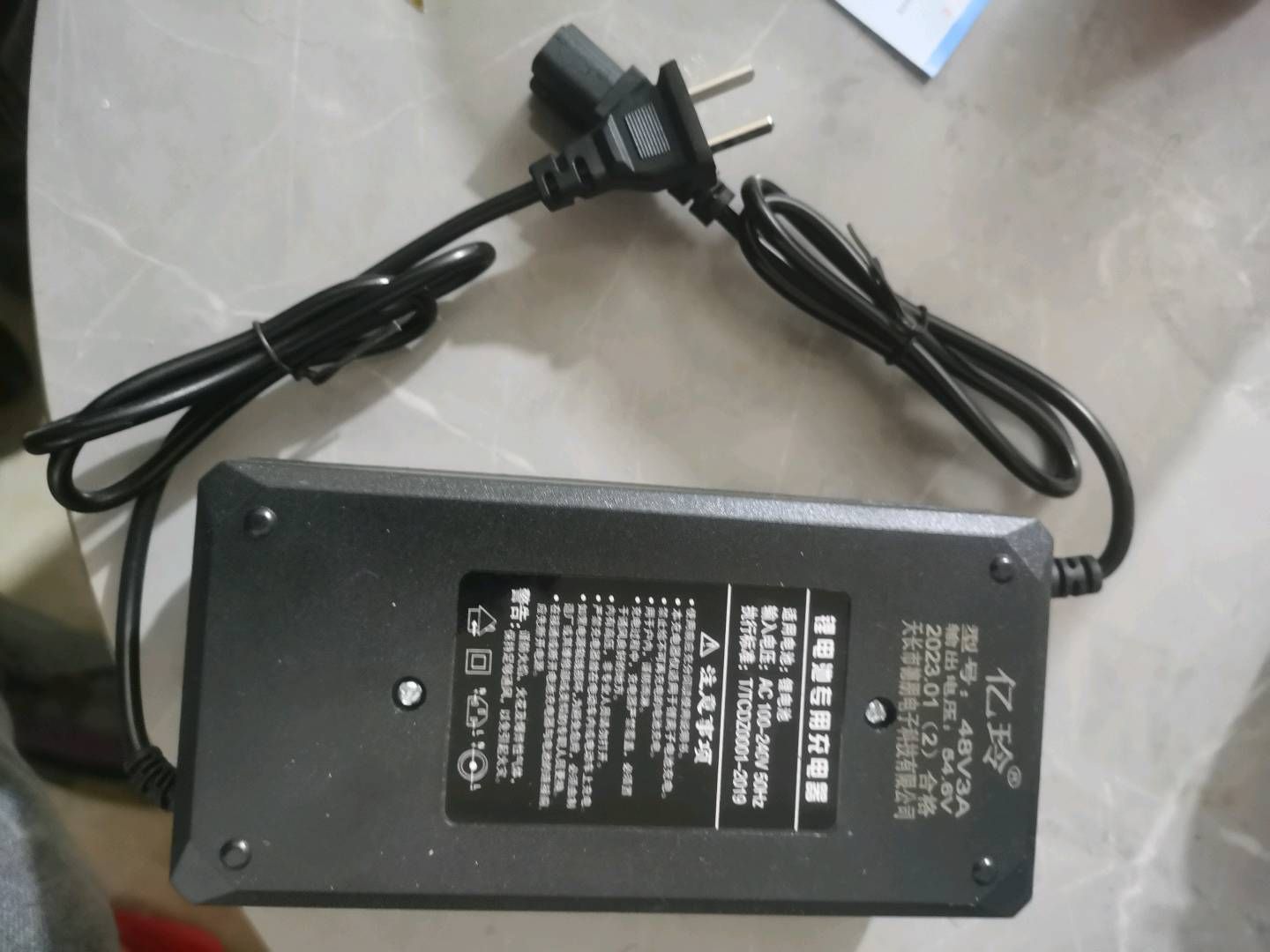 154600cu327gvo3zv33pn7.jpg