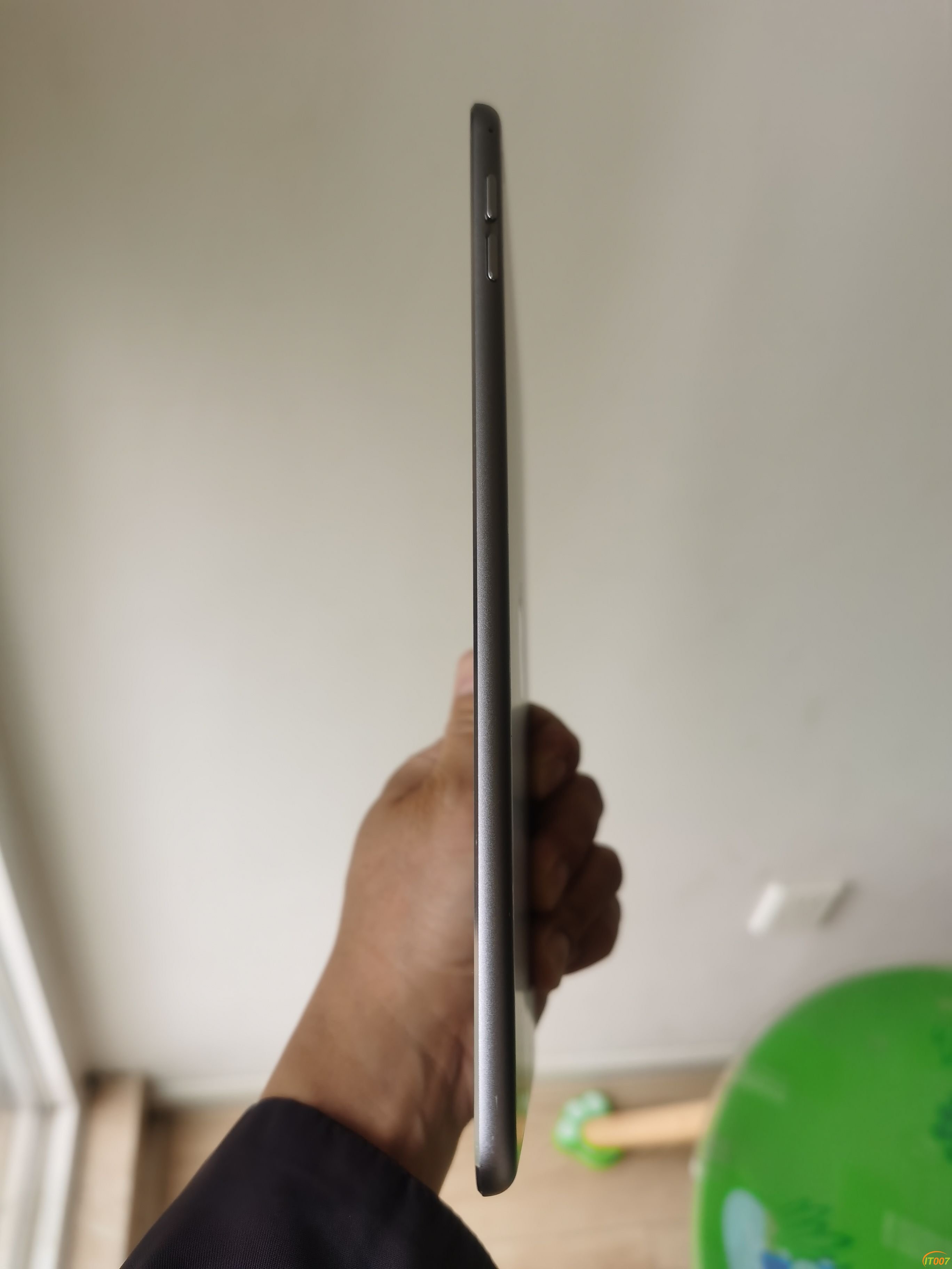 123245sx7k67zl9lk1r5rf.jpg